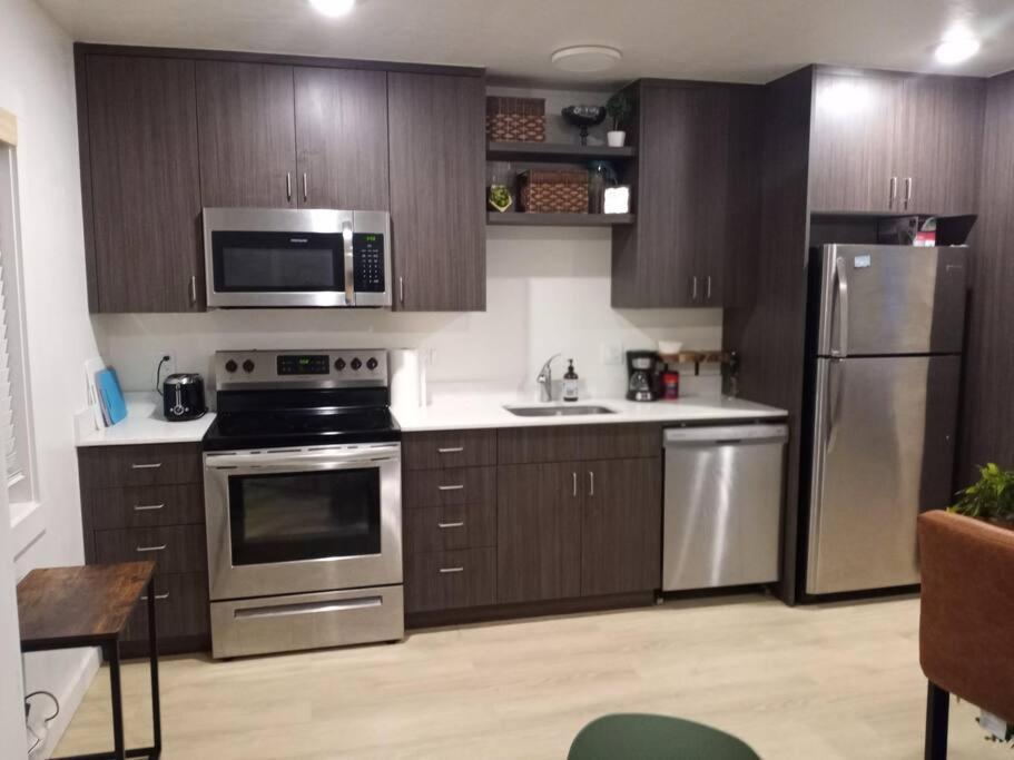 Karkens Container Home Salmon Екстериор снимка